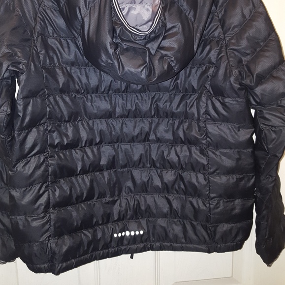 UNIQLO Puffer Jacket Uni-sex - Picture 3 of 7